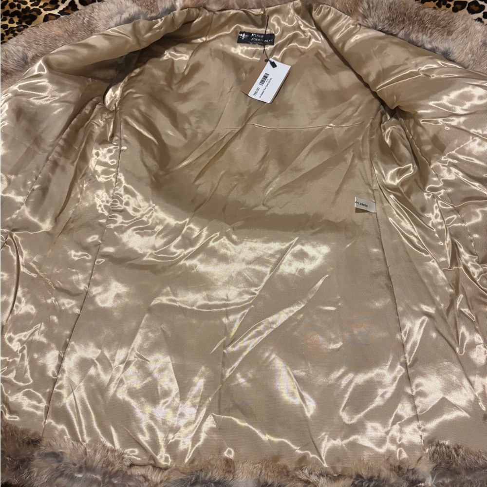 Vintage Rabbit Fur Coat - Picture 4 of 8